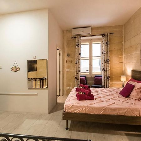 Gb Suites - Triplex Apartment La Valette Extérieur photo