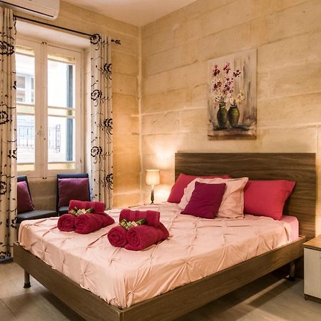 Gb Suites - Triplex Apartment La Valette Extérieur photo