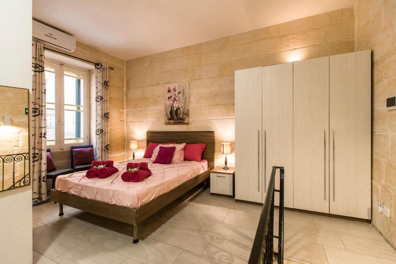Gb Suites - Triplex Apartment La Valette Extérieur photo
