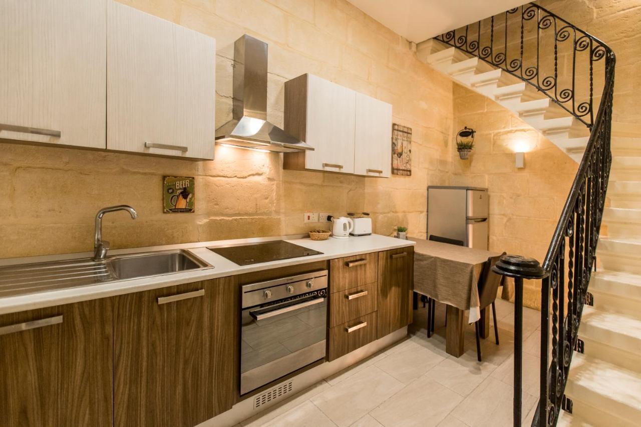 Gb Suites - Triplex Apartment La Valette Extérieur photo